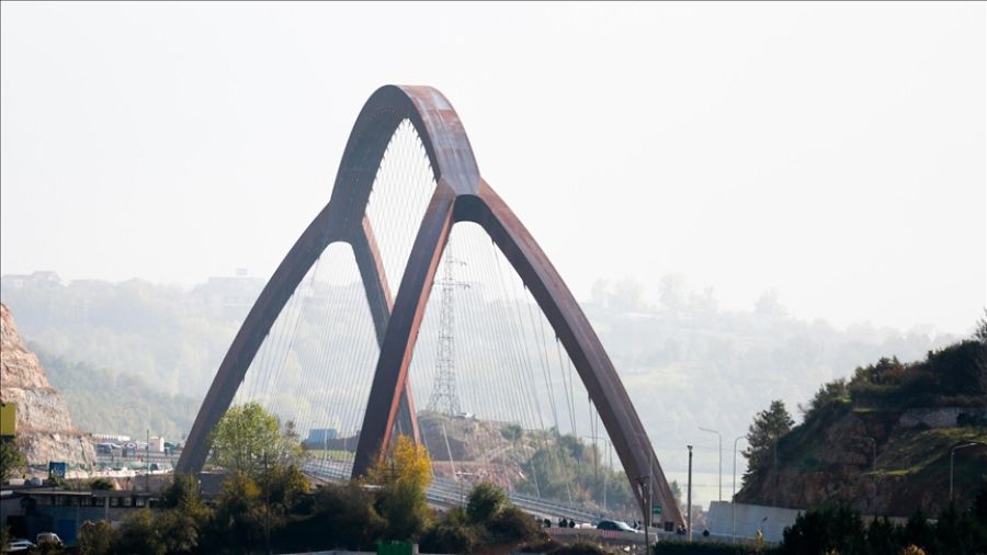  Arnavutluk ile Kosova’yı Bağlayan "Büyük Kukes Köprüsü" Trafiğe Açıldı