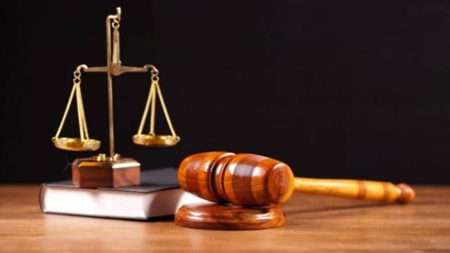 Özel Mahkeme'nin Kurulmasına Karşı Fakat İşbirliğinden Yana
