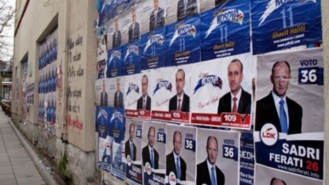 Afişler Yasağının Kaldırılmasına Tepki