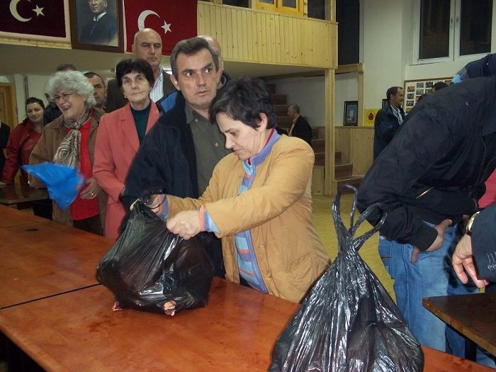 Priştineliler Derneği Kurban Bayramında Kosova Halkını Unutmadı