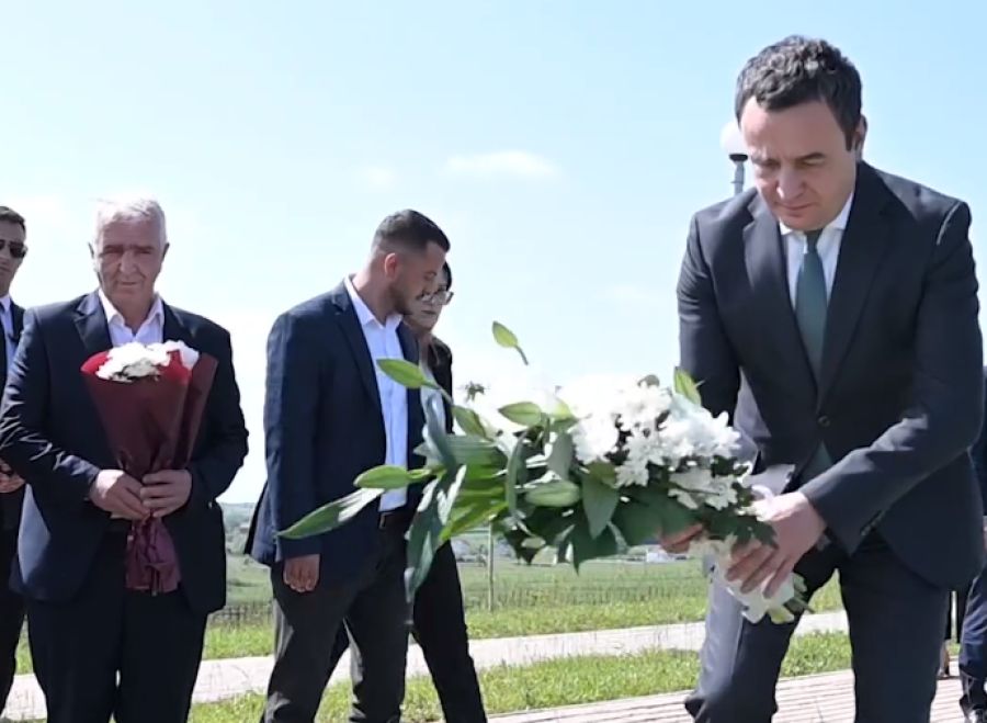 Kadare’nin Cenaze Törenine Başbakan Kurti de Katılacak 