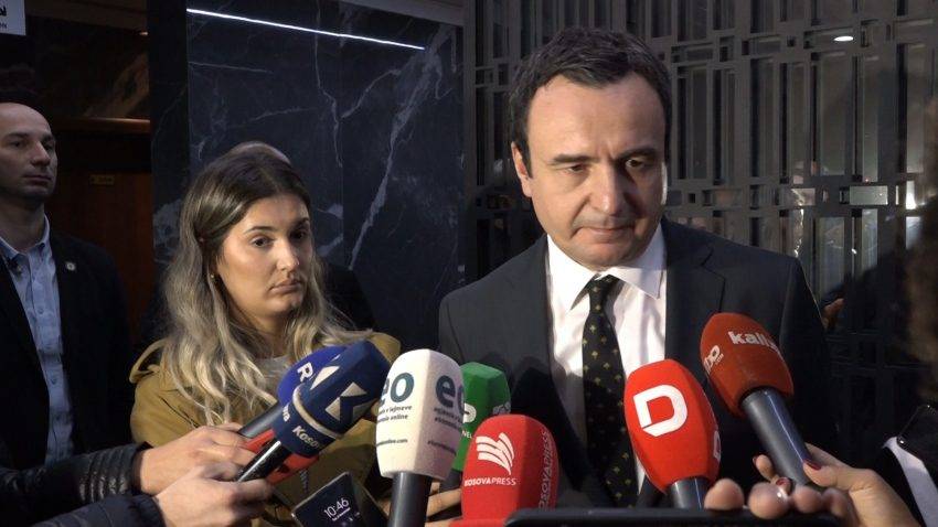 Muhalefet Karşı Çıkmaktan Çok Hoşnutsuz