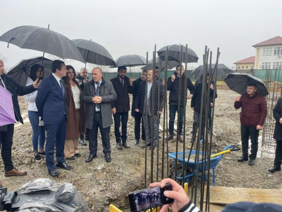 Kurti, Podujeva’da Üç Projenin Başlamasına Katılıyor
