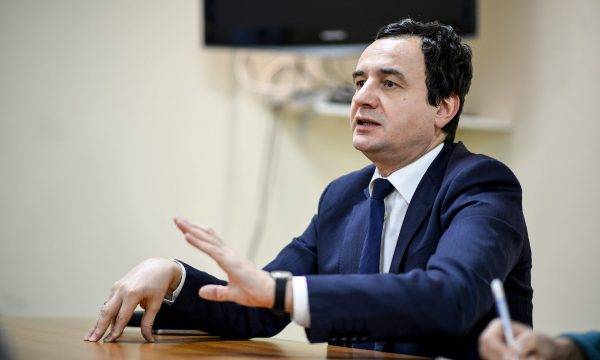 Kurti, Abdixhiku’nun LDK Başkanı Görevine Seçilmesni Tebrik Etti