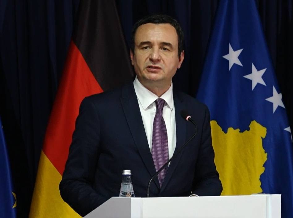 Kurti, İkisi Türk, Sekiz Bakan Yardımcısını Atadı