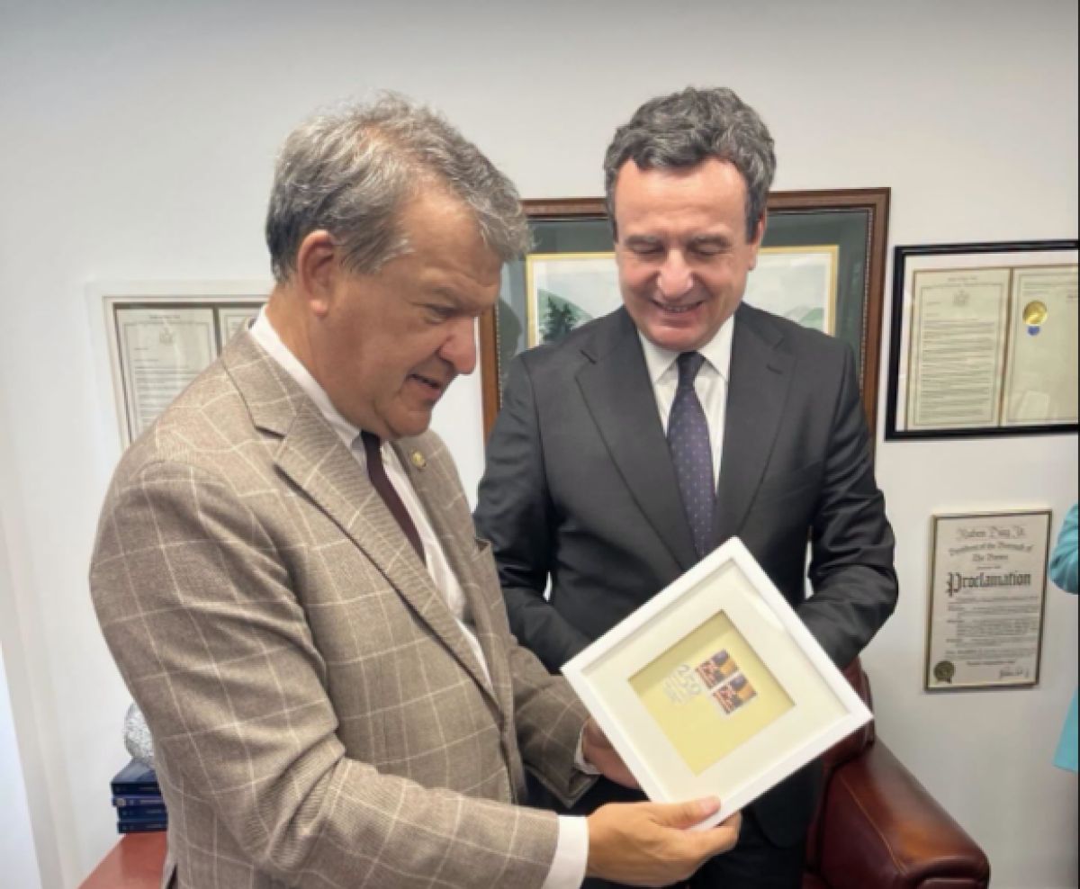 Latimer: ABD’nin Kosova’nın Güvenliği ve Egemenliğine Nasıl Destek Verebileceğini Görüştük