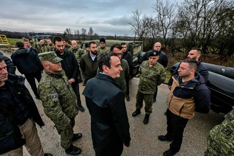 Başbakan Kurti, Sellerden Etkilenen Bölgeleri Ziyaret Etti
