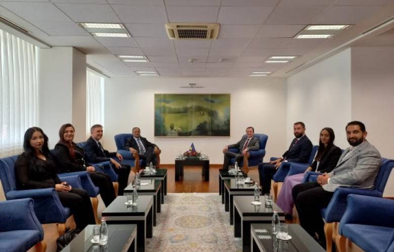 Kurti,  Mısırlılar Topluluğu Temsilcilerini Kabul Etti