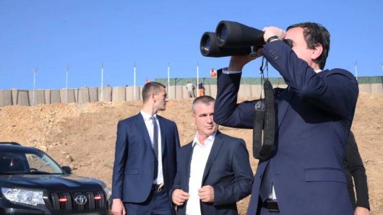 Kurti ve Sveçla, Zubin Potok’ta Kosova Polisi’nin Yeni Üssünü Gezdi