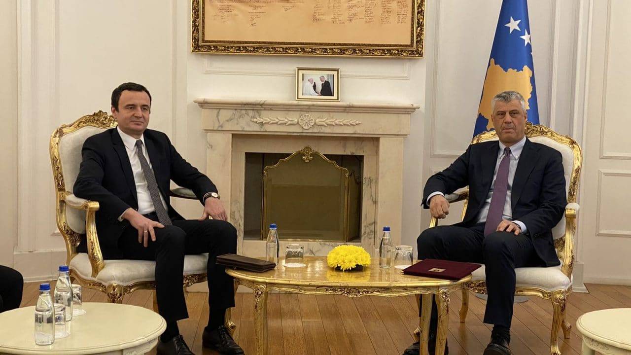Kurti, Cumhurbaşkanı Thaçi’yi Görüşmeye Davet Etti