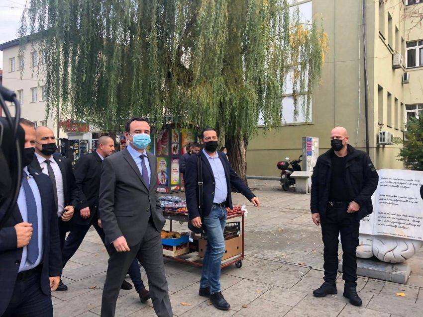 Başbakan Kurti, Resmi Temaslarda Bulunmak Üzere Avusturya’ya Hareket Etti