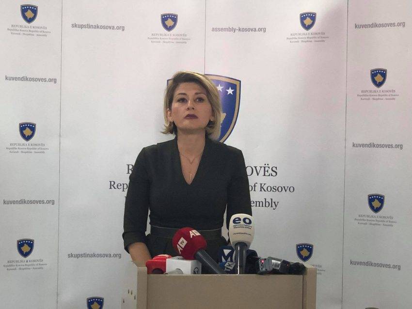 Savaşmış Olan Gazi, Ülkesine ve Meclis Binasına Zarar Vermez
