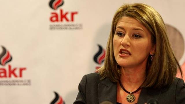 Mimoza Kusari-Lila: Beni Öldürmek için Pazarlıklar Yakova'da Yapıldı