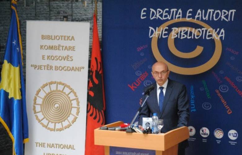 Hükümet, Kütüphanelerin Dijitalleşmesini Destekleyecek