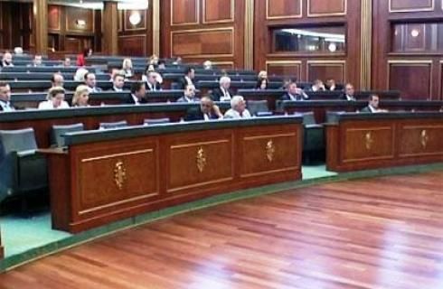 Muhalefet, Sırbistan İle Müzakereleri Meclis'te Tartışmak İstiyor
