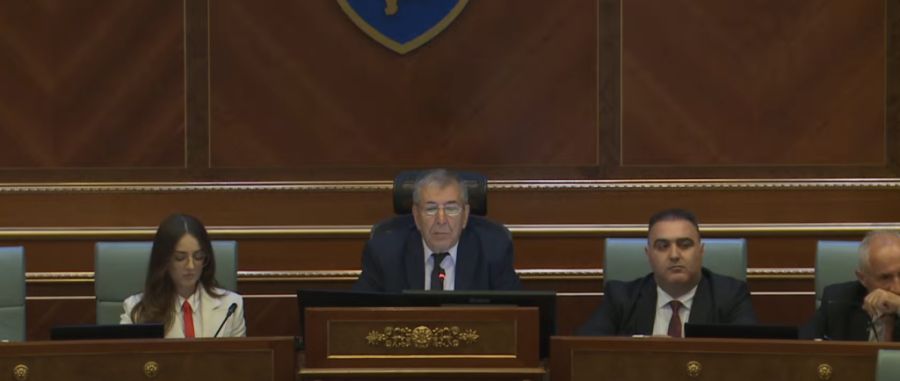 Muhalefetten Oturumu Yöneten Dehari'ye Sert Eleştiriler