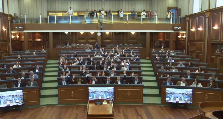  Kosova’da Meclis Krizi Derinleşiyor: 32. Deneme de Başarısız Oldu
