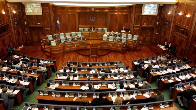 Meclis Çalışmalarına Bugün de Devam Ediyor
