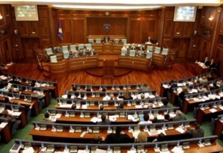 Kosova Meclisi Bugün Çalışmalarına Devam Ediyor