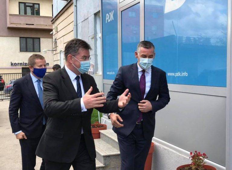 Lajçak, Veseli ile de Görüştü