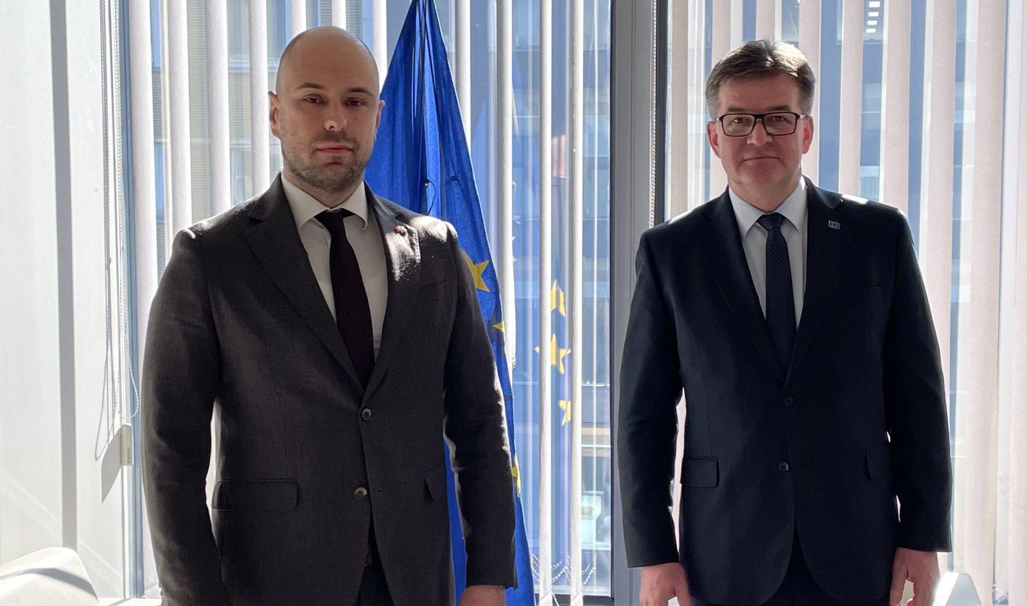 AB ve Batı Balkan Omuz Omuza Vermeli