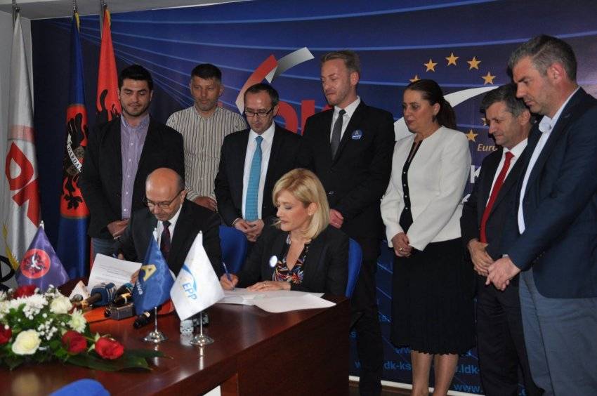 LDK,  AKR, Alternativa ve Adalet İçin Hareket Seçim Öncesi Koalisyonda