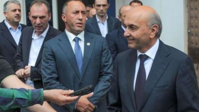PDK Bekleyiş İçinde,  Blok ise Anayasa Mahkemesi'nin Kararından Ümitli