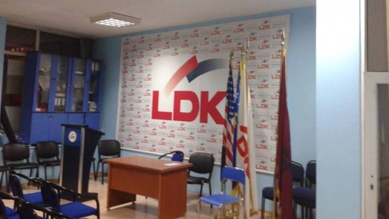LDK: Sırp Propagandası Vetëvendosje'ye Çok Yatırım Yaptı