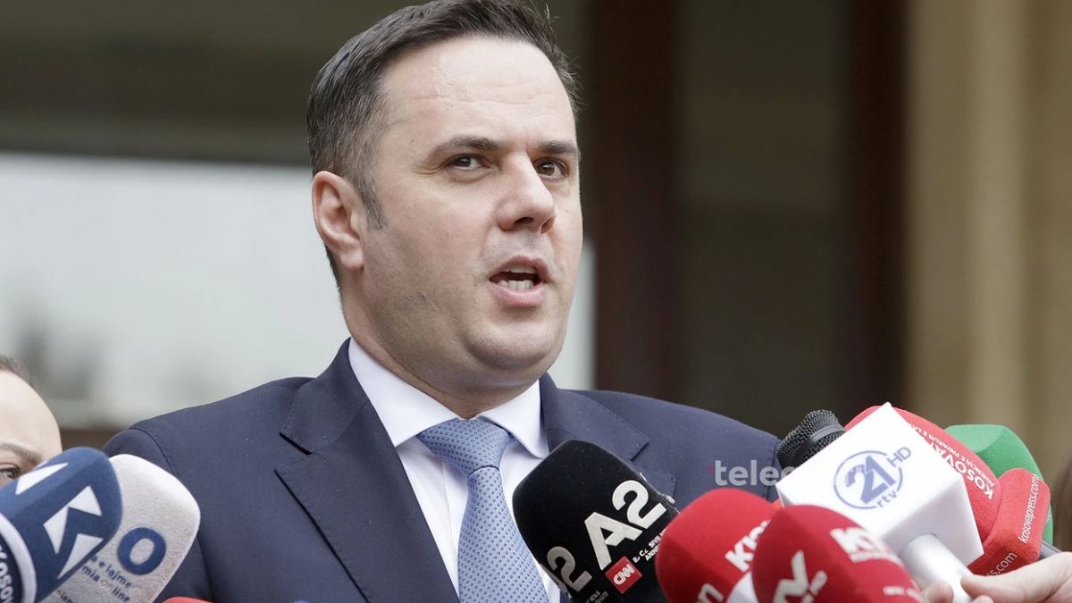LDK'nin Rahovça Şubesi de Abdixhiku'ya Karşı Çıktı