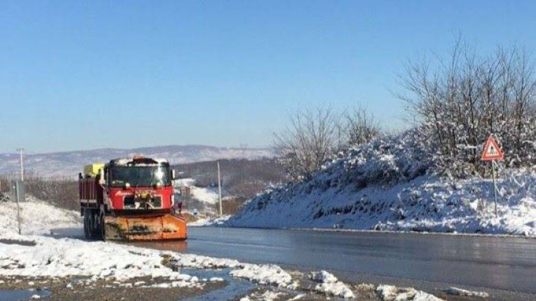 Yollar Ulaşıma Açık