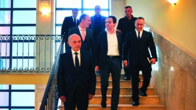 Cumhurbaşkanı Siyasi Liderleri Yine Toplayacak