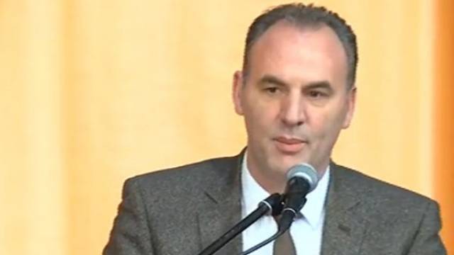 Limaj: Protestolar Devam Edecek