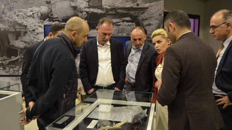 Limaj ve Jashari, “Adem Jashari” Anı Kompleksi İçin Çanakkale’de