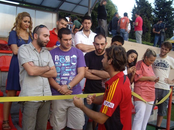 Kosovalı Öğrenciler Antremanda Lorik Cana İle Görüştü