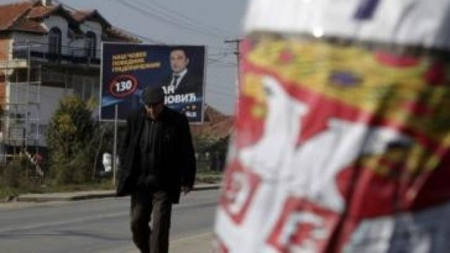 Sırbistan Seçimleri için Kuzeyde Çetin Kampanya