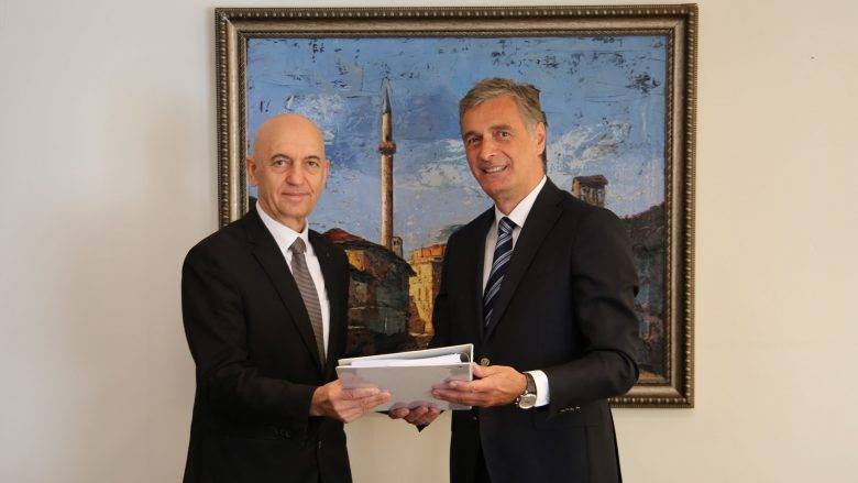 Lumezi, Görevi Başsavcı Vekili Kelmendi’ye Devretti