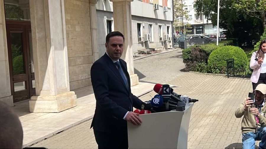 Seçimler Nihai Çözümdür, Hiç Kimse Çoğunluğa Sahip Değil