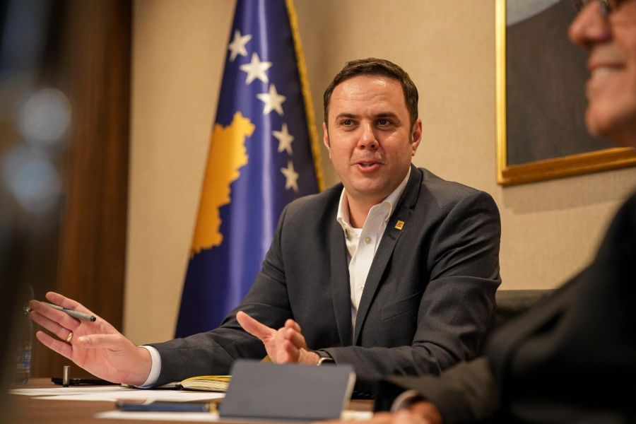 Kurti’nin Daveti Ardından Abdixhiku Partisini Topluyor