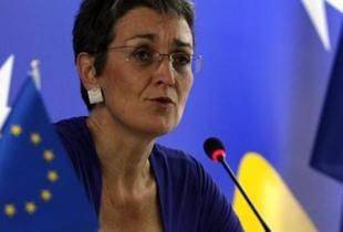 Lunaçek: Kosova En Kısa Zamanda Yol Haritasını Alacak