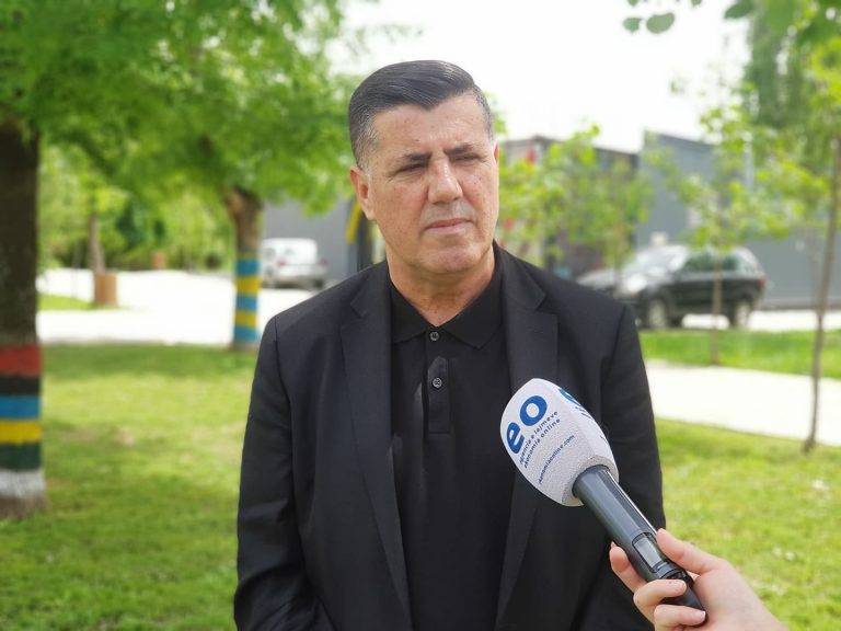 Hoti Hükümeti Cam Üzerinde Yürüyor