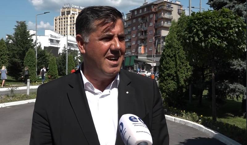 Bir Oyu Fazla Olan Hükümeti Kursun