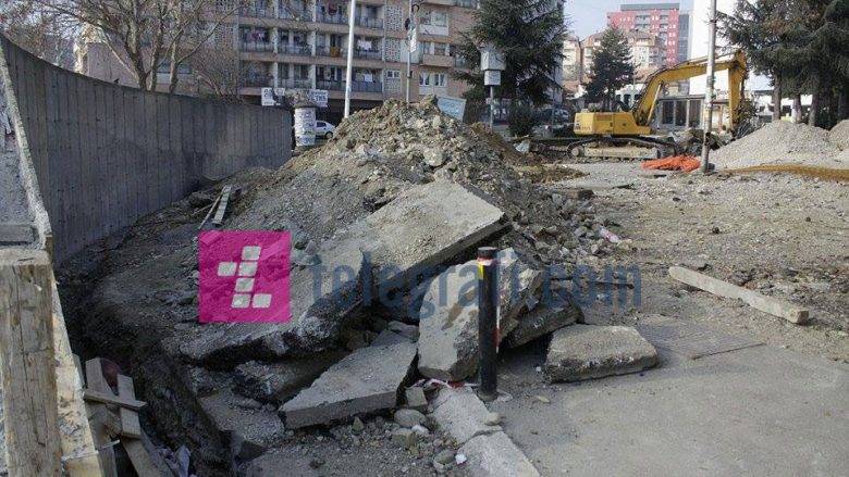 Mitroviça Duvarında Çalışmalar Askıya Alındı