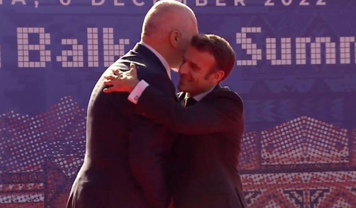 Macron: Balkanların Katılımı İçin AB’de Dayanışma Gerek