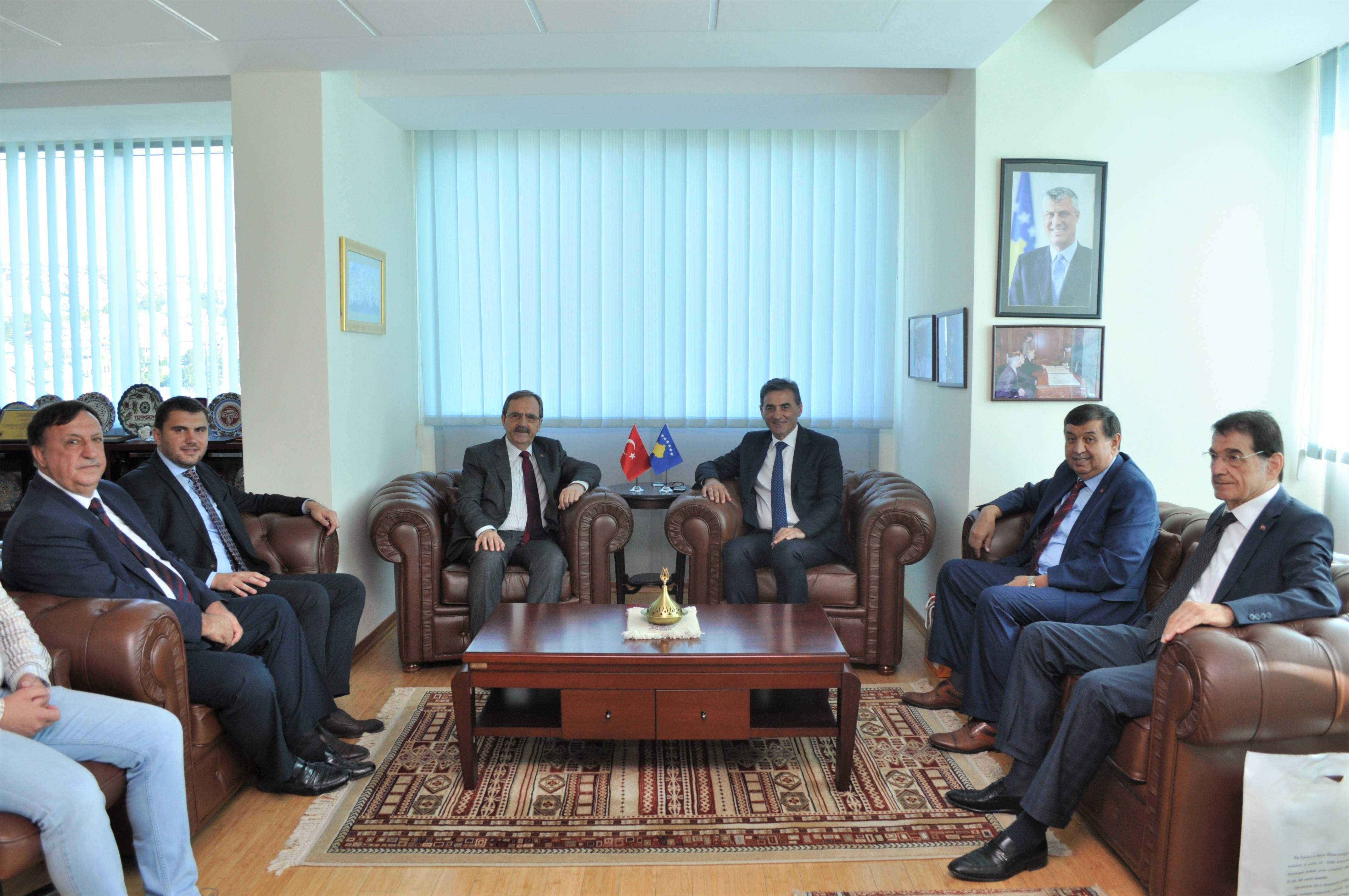 Bakan Yağcılar Samsun Belediyesi Heyetini Kabul Etti