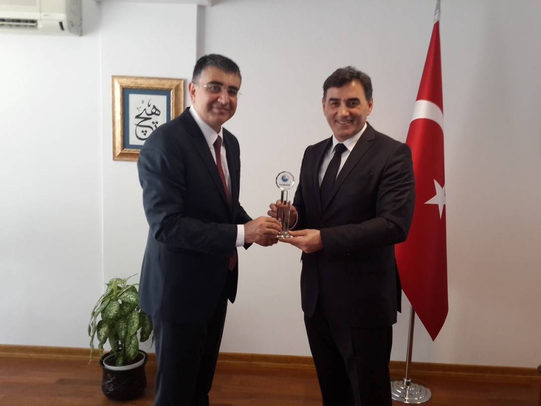 Bakan Yağcılar TODAİE Ziyaret Etti