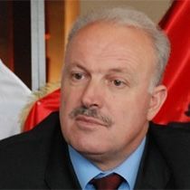 Maloku: Krasniqi "Hırsızların Başkanı" Olmayı Kabul Etmemesi Gerekirdi