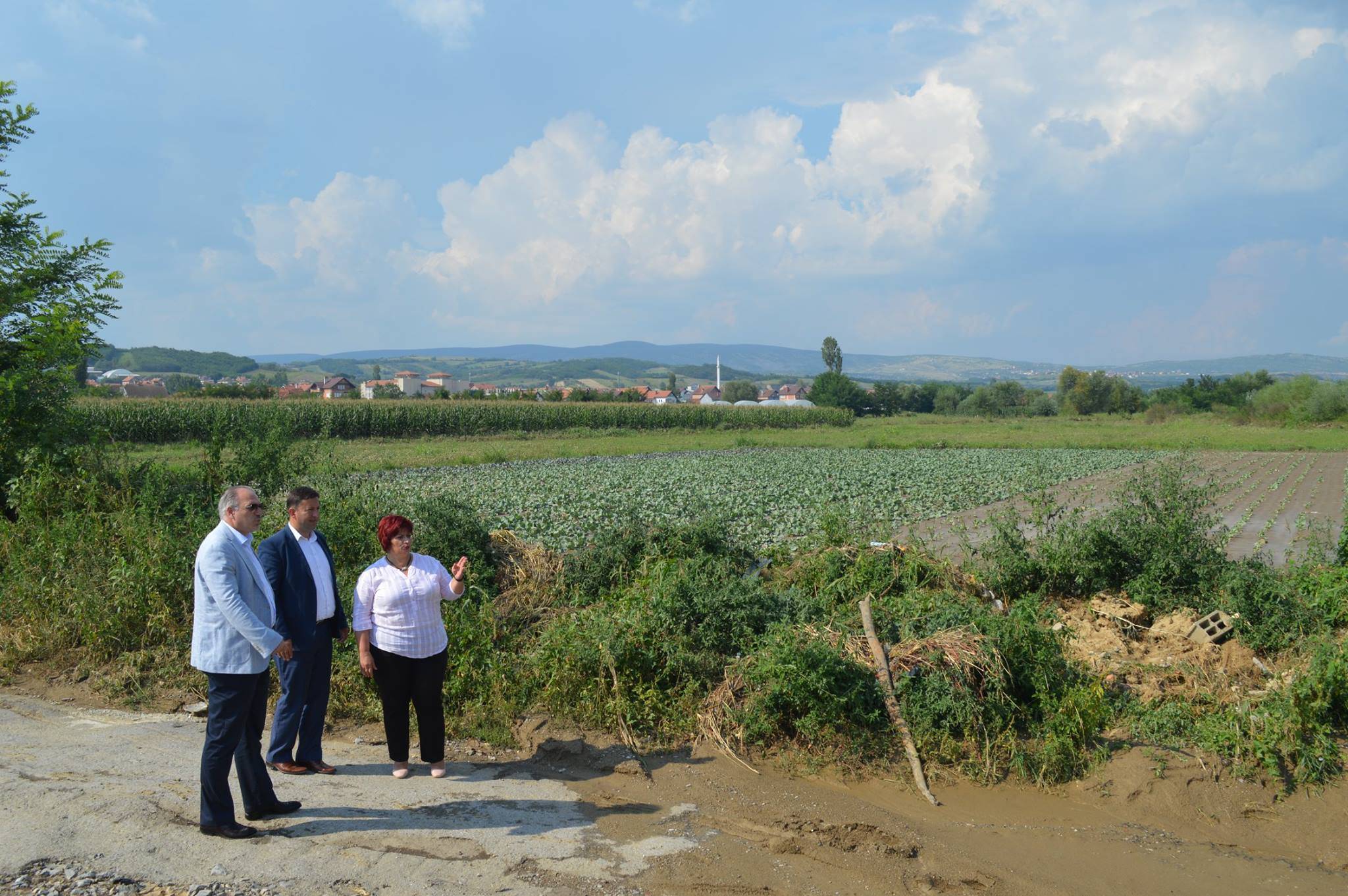 Milletvekillerinden Mamuşa Ziyareti