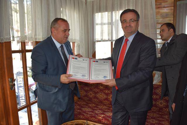 Kızılcahamam ile Mamuşa Kardeş Şehir Oldu