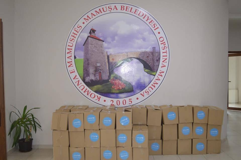 UNİCEF’ten Mamuşa’ya 50 Paket Hijyenik Malzeme