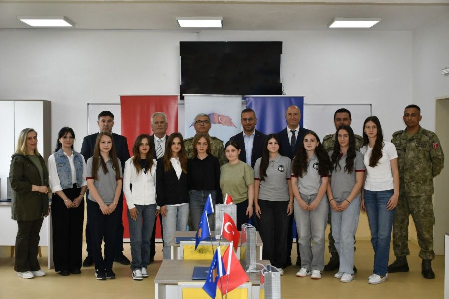 Mamuşa'da Türk Askerinin Desteğiyle Düzenlenen Dil Kursu Sertifika Töreni Gerçekleştirildi
